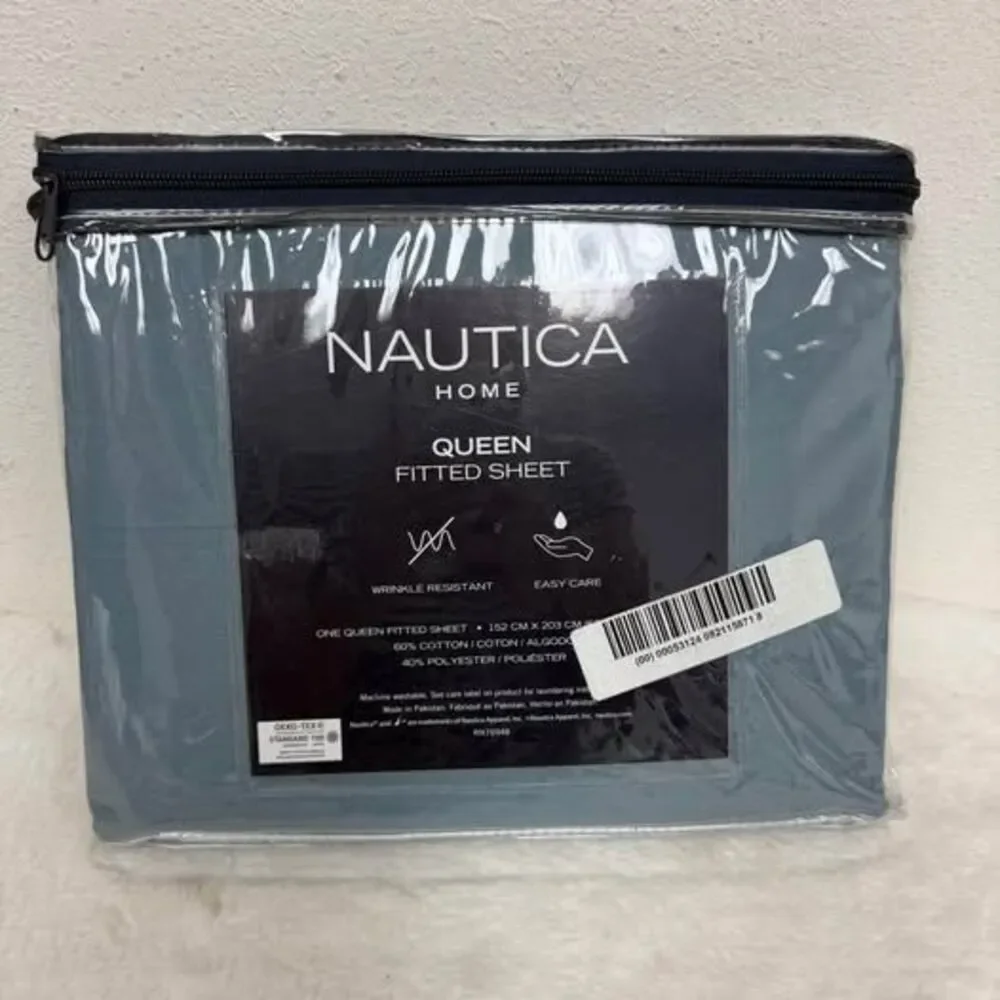 Queen Fitted Sheet Nautica Wrinkle Resistant (One Fitted Sheet Only) New